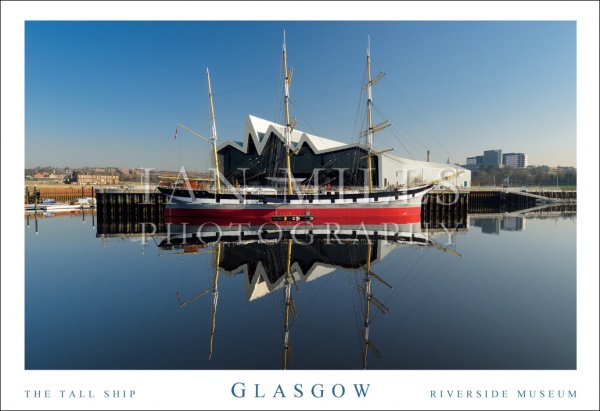 Glasgow - Tall Ship, Riverside Museum Postcard